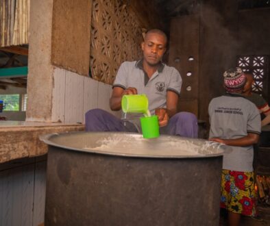 food-prep-kitchen-BwindiPics_29